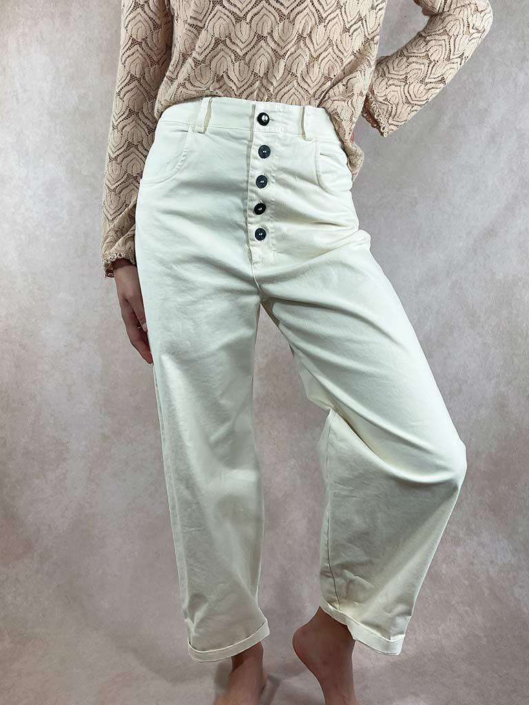 Pantaloni Con Bottoni