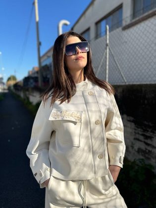 Giacca con tasca pizzo in felpa