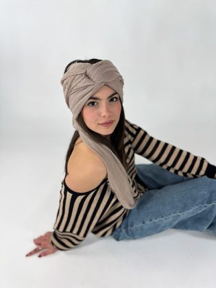 Maglia scollo v a righe misto viscosa