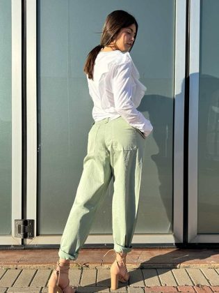 Pantalone square pocket