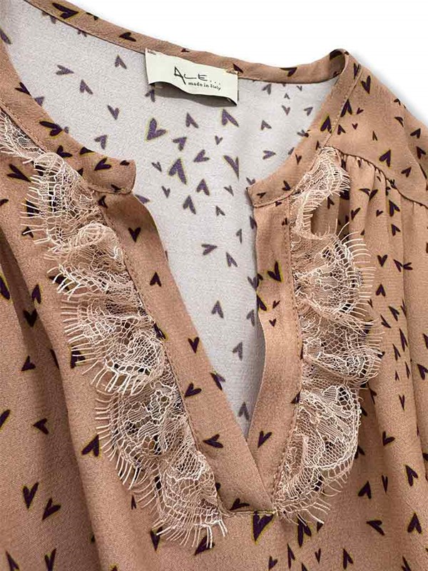 blusa-scollo-a-v-con-frappina-moka-mousse