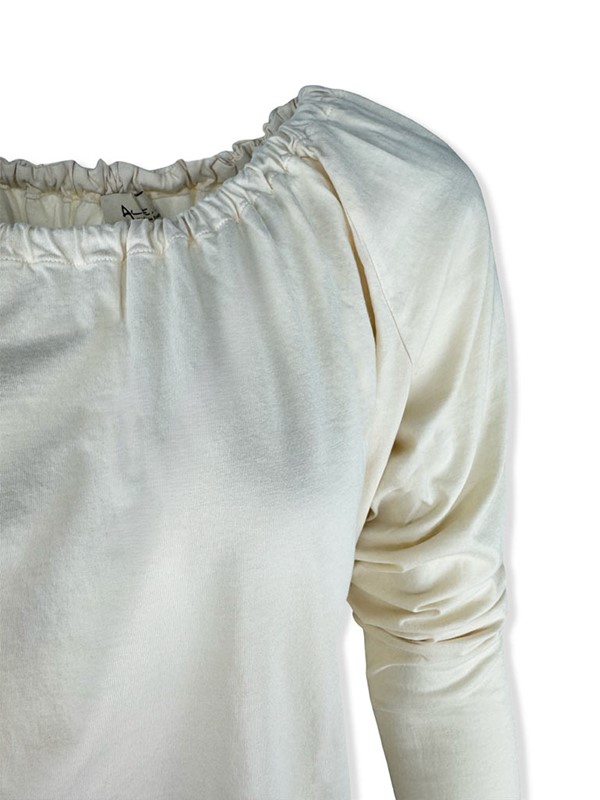 t-shirt-scollo-barchetta-con-elastico-burro