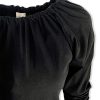 t-shirt-scollo-barchetta-con-elastico-nero