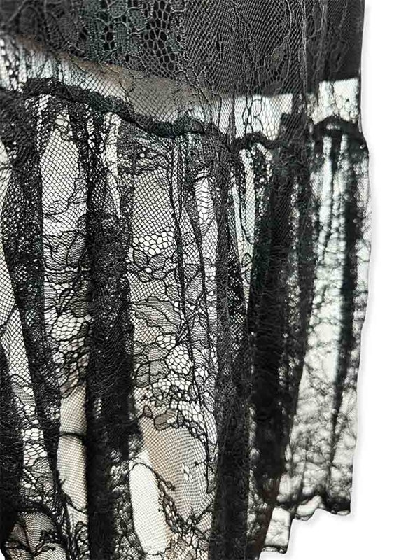 gonna-in-pizzo-con-balze-boho