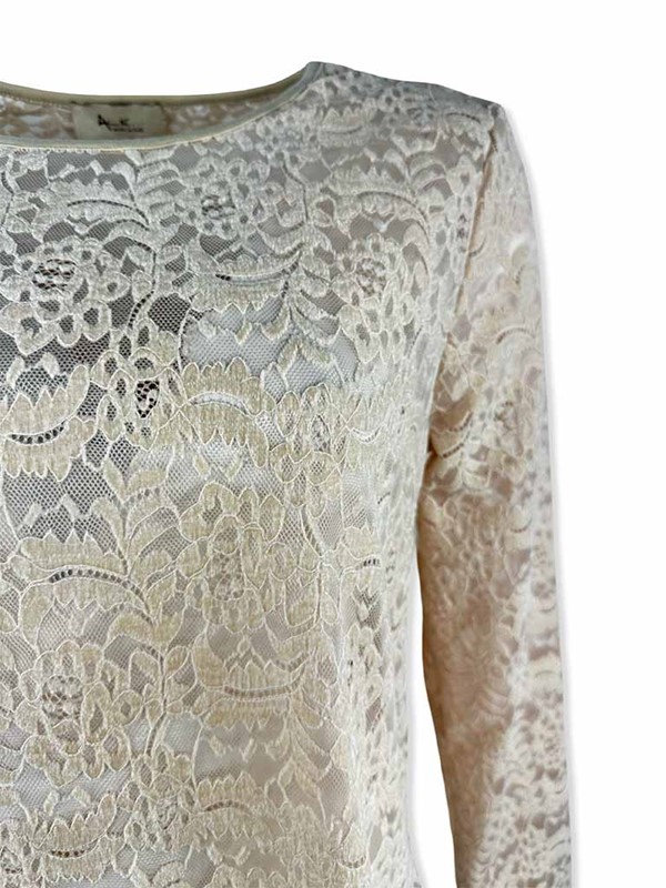 maglia-crop-in-pizzo-cipria