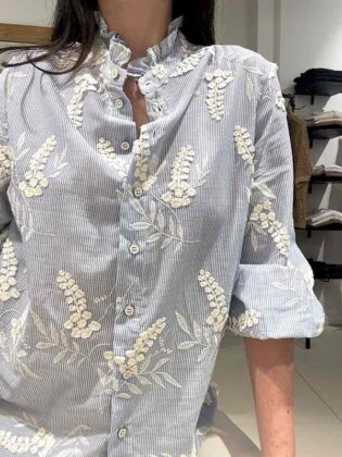 Camicia coreana con ricamo