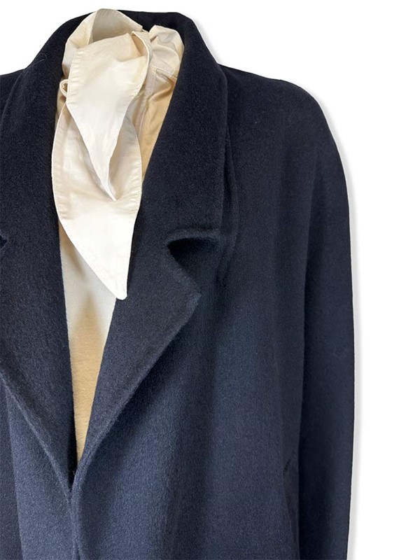 Cappotto maxi revere con cintura - immagine 3