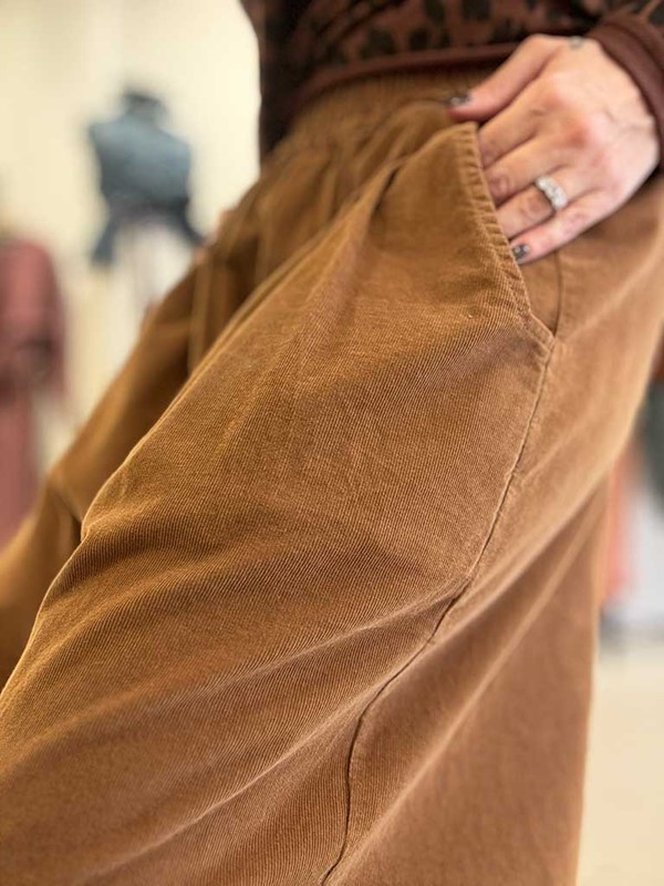 Pantalone ampio velluto a costine - immagine 5